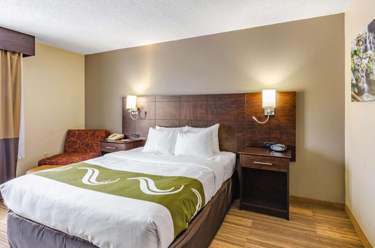 Quality Inn Radford-West Blacksburg I-81 Exterior photo