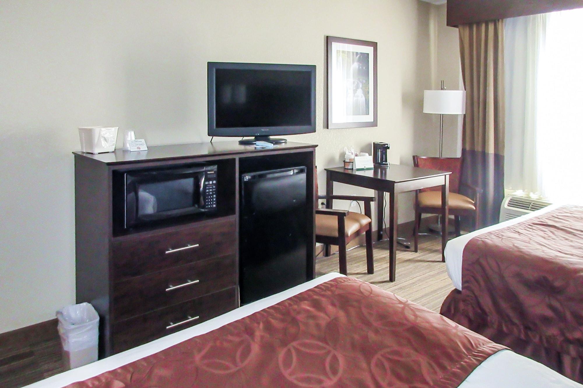 Quality Inn Radford-West Blacksburg I-81 Exterior photo